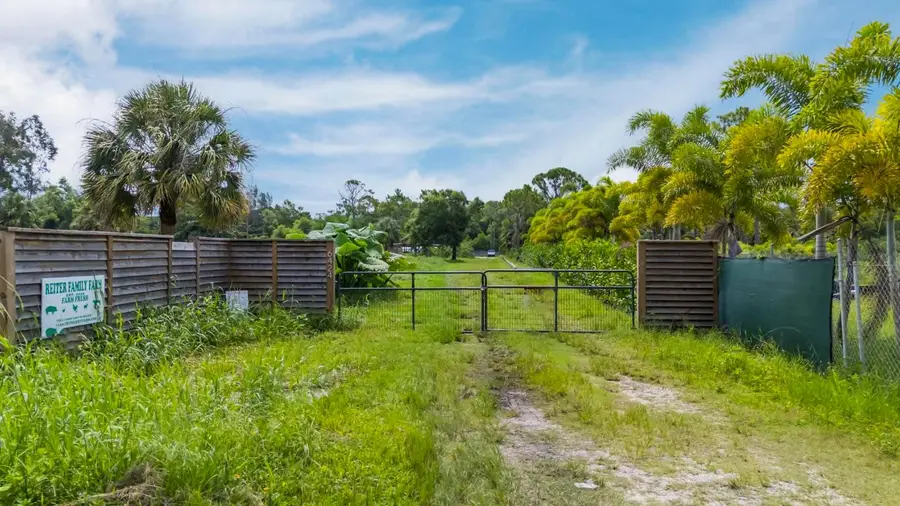 6424 Park Lane W, Lake Worth, FL 33449 - #2