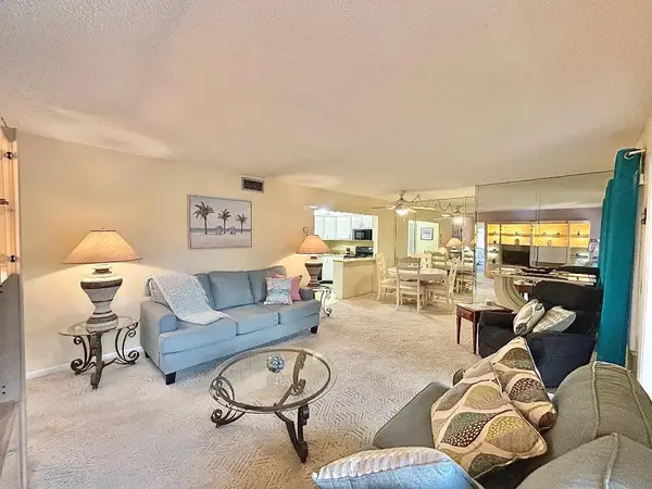 141 Lake Pine Circle #A-2, Greenacres, FL 33463