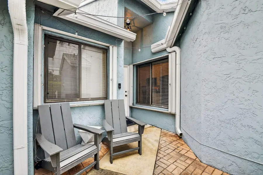 3981 Island Club Circle W, Lake Worth Beach, FL 33462 - #3