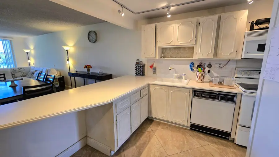 3100 N Course Lane #410, Pompano Beach, FL 33069 - #2