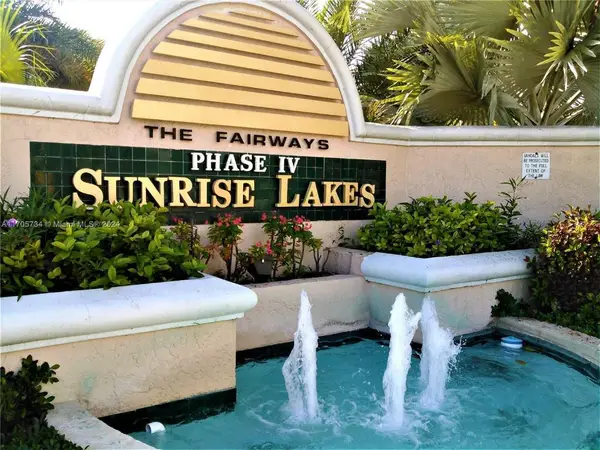 10304 Sunrise Lakes Blvd #312, Sunrise, FL 33322