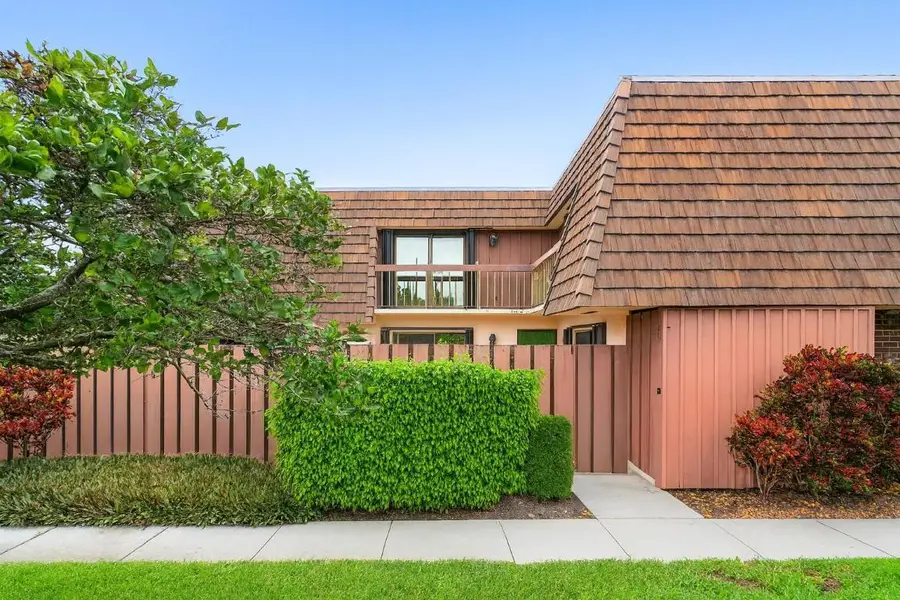 9 Atrium Circle #A, Atlantis, FL 33462 - #2