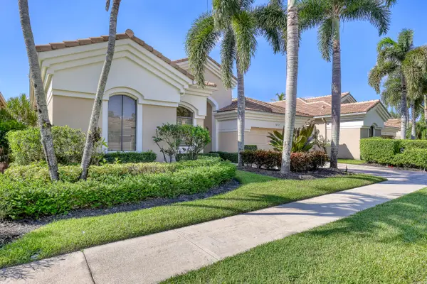 10250 Blue Heron Point, West Palm Beach, FL 33412