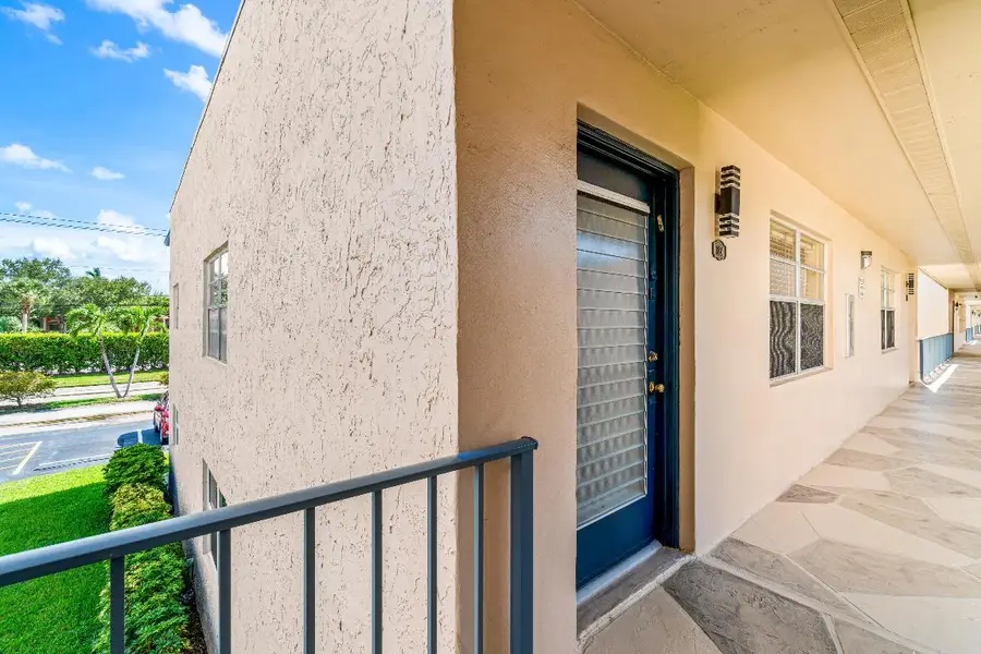 184 Flanders D, Delray Beach, FL 33484 - #2