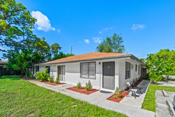 1669 W 27th Street #A & B, Riviera Beach, FL 33404