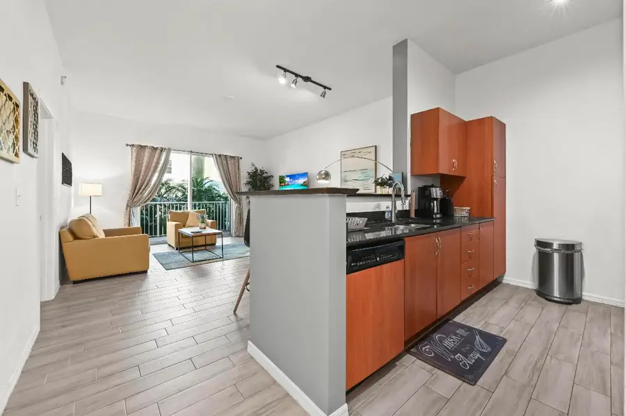 804 E Windward Way #122, Lantana, FL 33462 - #3