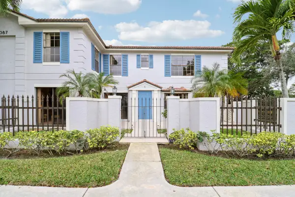 387 Prestwick Lane #1, Palm Beach Gardens, FL 33418