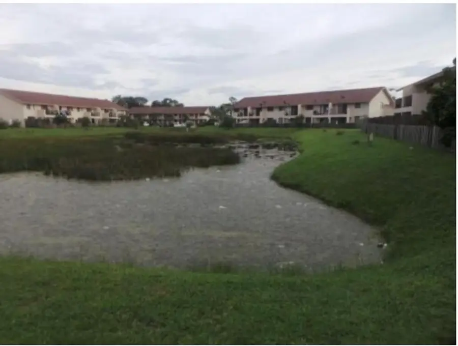 200 Nottingham Circle #J, Greenacres, FL 33463 - #2