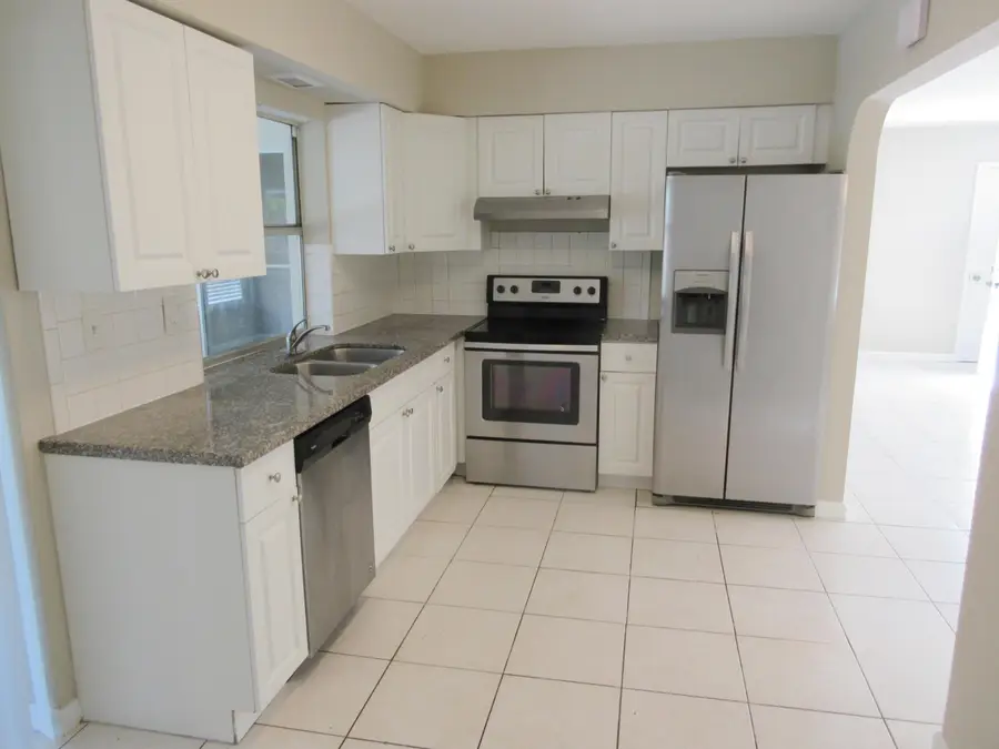 3601 NW 40th Street, Lauderdale Lakes, FL 33309 - #3