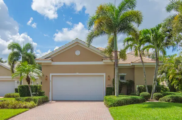 1225 Riverwind Circle, Vero Beach, FL 32967