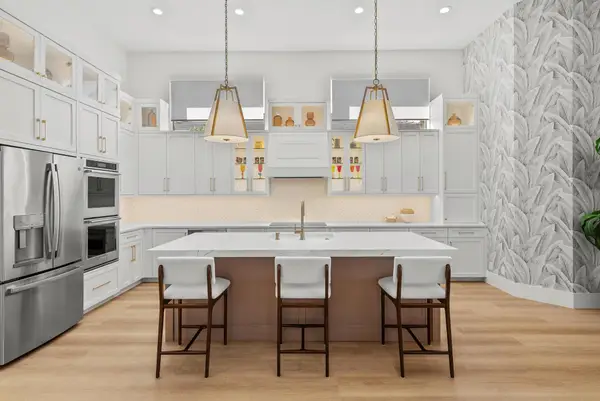 9004 Lakes Boulevard, West Palm Beach, FL 33412