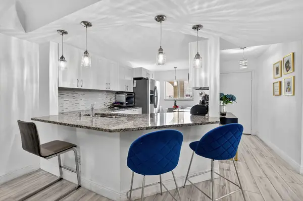 23277 Barwood Lane N #403, Boca Raton, FL 33428