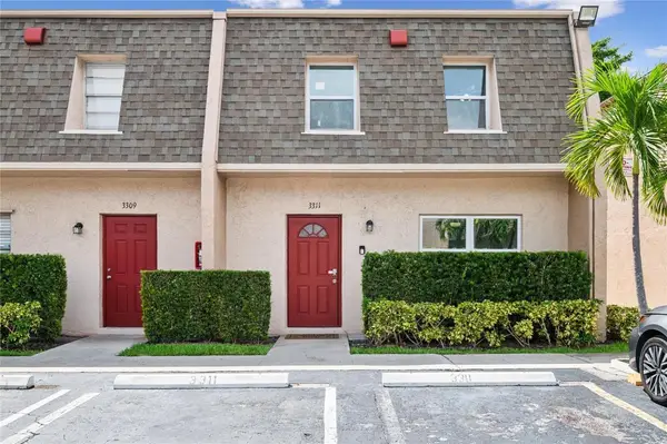 3311 Mallard Close, Pompano Beach, FL 33064