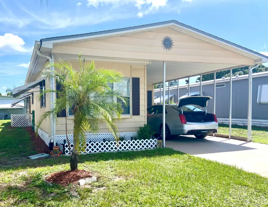 19 Camino Del Rio, Port Saint Lucie, FL 34952 - #3