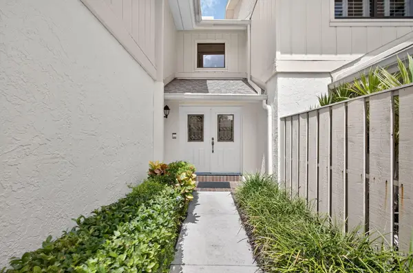 16942 Waterbend Drive #258, Jupiter, FL 33477