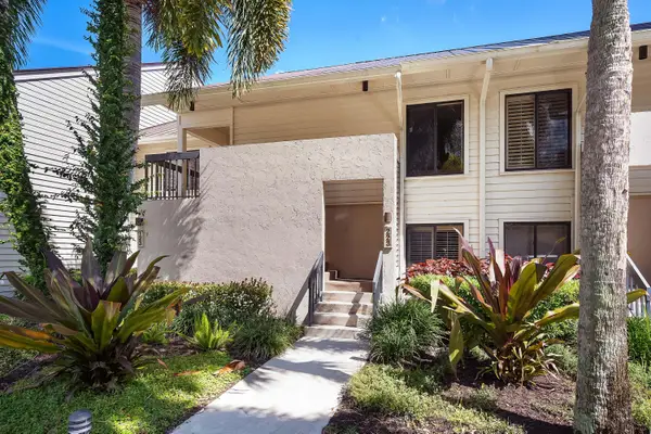 6403 SE Brandywine Court #223, Stuart, FL 34997