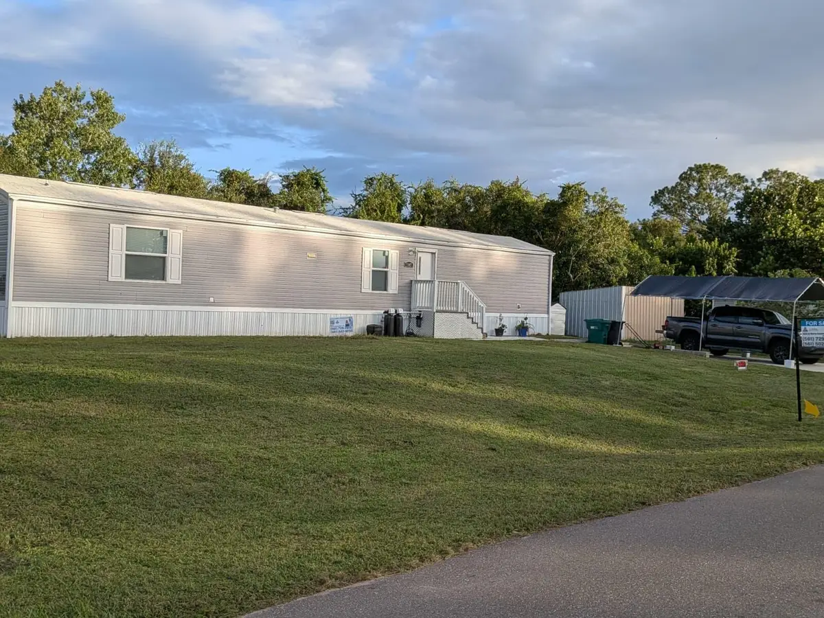 5945 SE 95th Trail Trail, Okeechobee, FL 34974 - #1