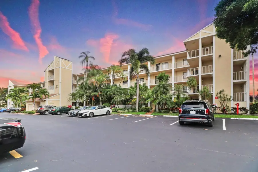 7270 Ashford Place #106, Delray Beach, FL 33446 - #2