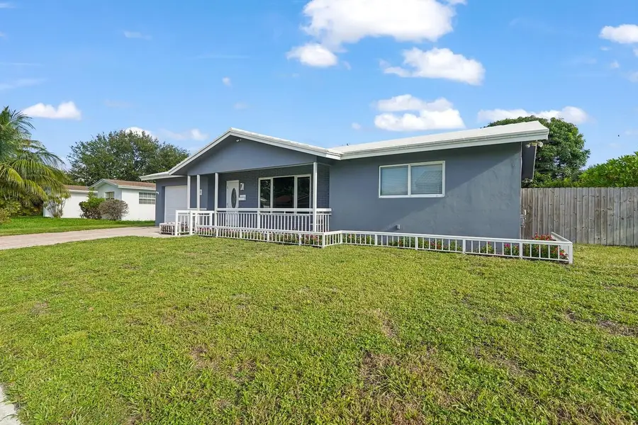 257 SW 5th Street, Boca Raton, FL 33432 - #2