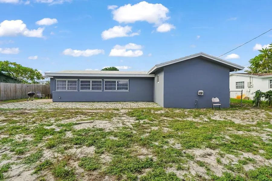 257 SW 5th Street, Boca Raton, FL 33432 - #3