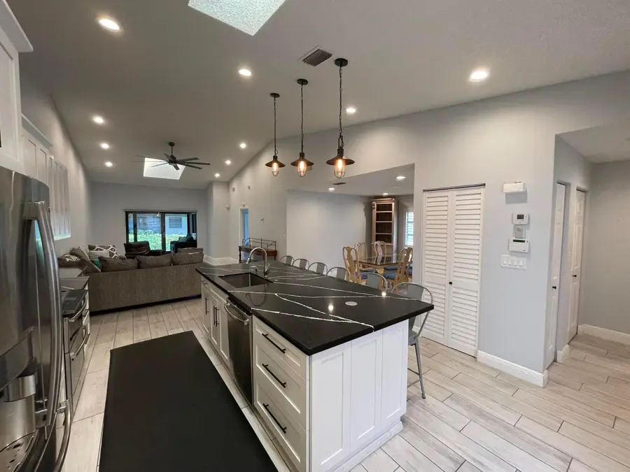 6157 Sunny Pointe Circle, Delray Beach, FL 33484 - #3