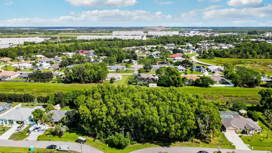 5488 NW Boydga Avenue, Port Saint Lucie, FL 34986 - #2