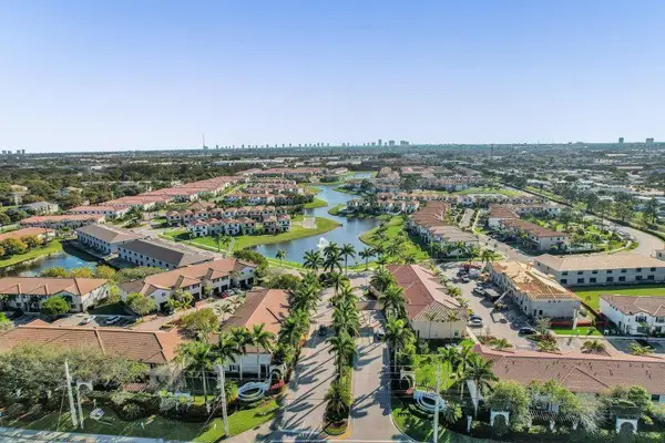 4199 Napoli Lake Drive, Palm Beach Gardens, FL 33410