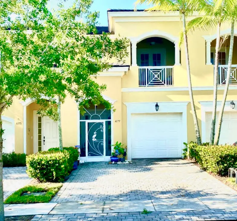 6179 NW Helmsdale Way, Port Saint Lucie, FL 34983 - #3