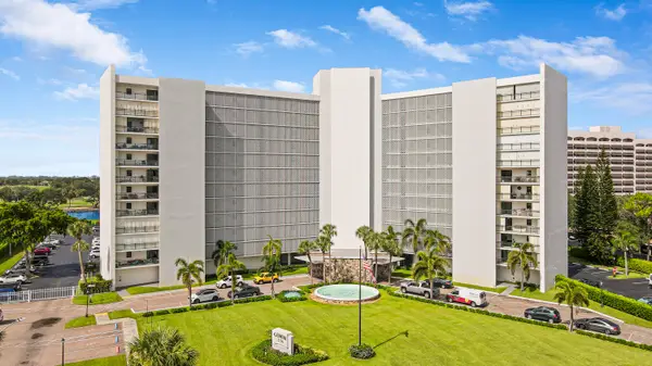 336 Golfview Road #1016, North Palm Beach, FL 33408