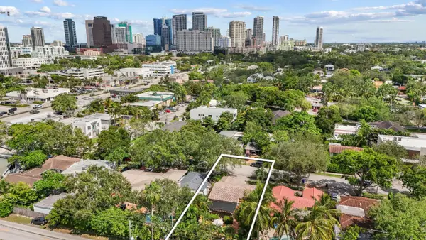 712 SE 11th Court, Fort Lauderdale, FL 33316