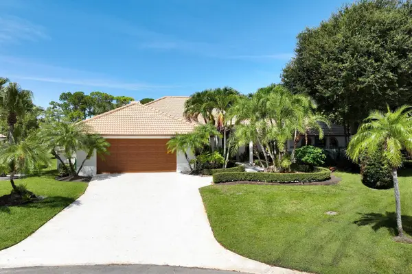 7 Graemoor Terrace, Palm Beach Gardens, FL 33418