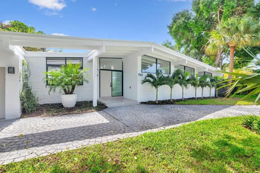 7512 W Lake Drive, Lake Clarke Shores, FL 33406 - #2