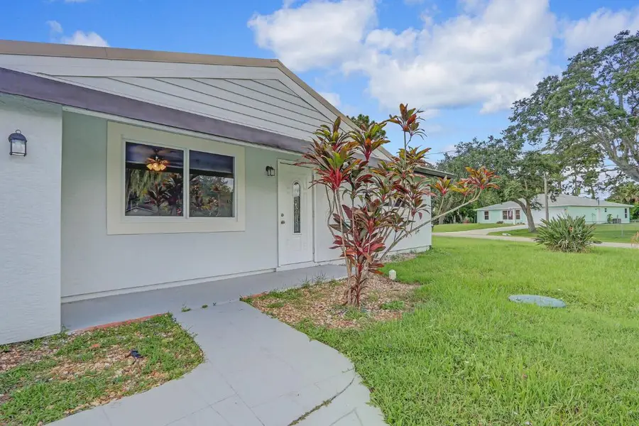 119 SE Camino Street, Port Saint Lucie, FL 34952 - #3