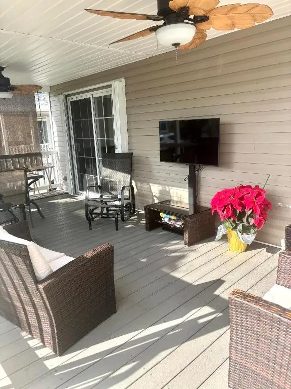 1309 W Bougainvillea Drive, Deerfield Beach, FL 33442 - #2