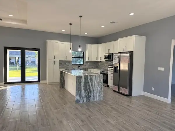 554 Fellenz Street Sw, Palm Bay, FL 32908