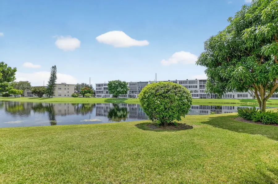 1018 Harwood C, Deerfield Beach, FL 33442 - #2
