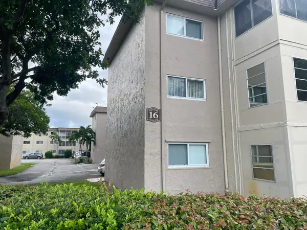 705 Lori Drive #206, Palm Springs, FL 33461