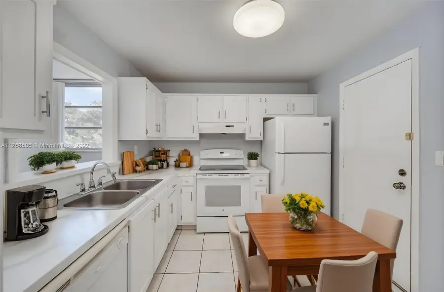 404 NW 68th Avenue #218, Plantation, FL 33317 - #2