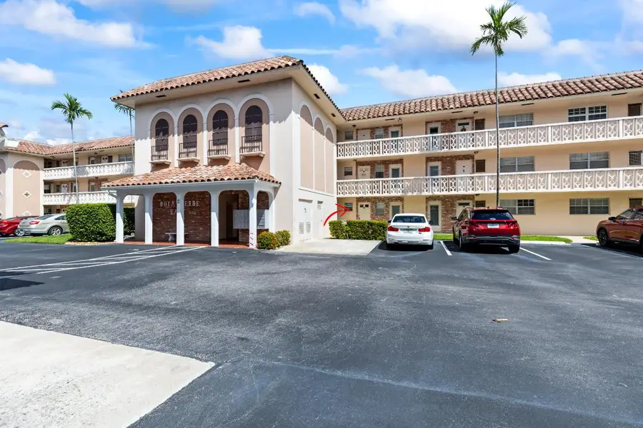 400 NE 20th B108 Street #B108, Boca Raton, FL 33431 - #2
