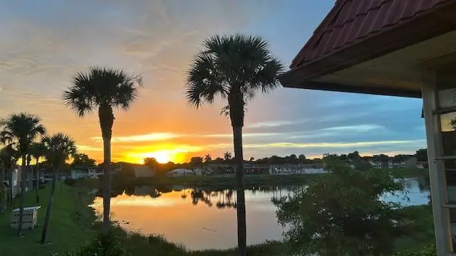 313 Lake Frances Drive, West Palm Beach, FL 33411 - #2