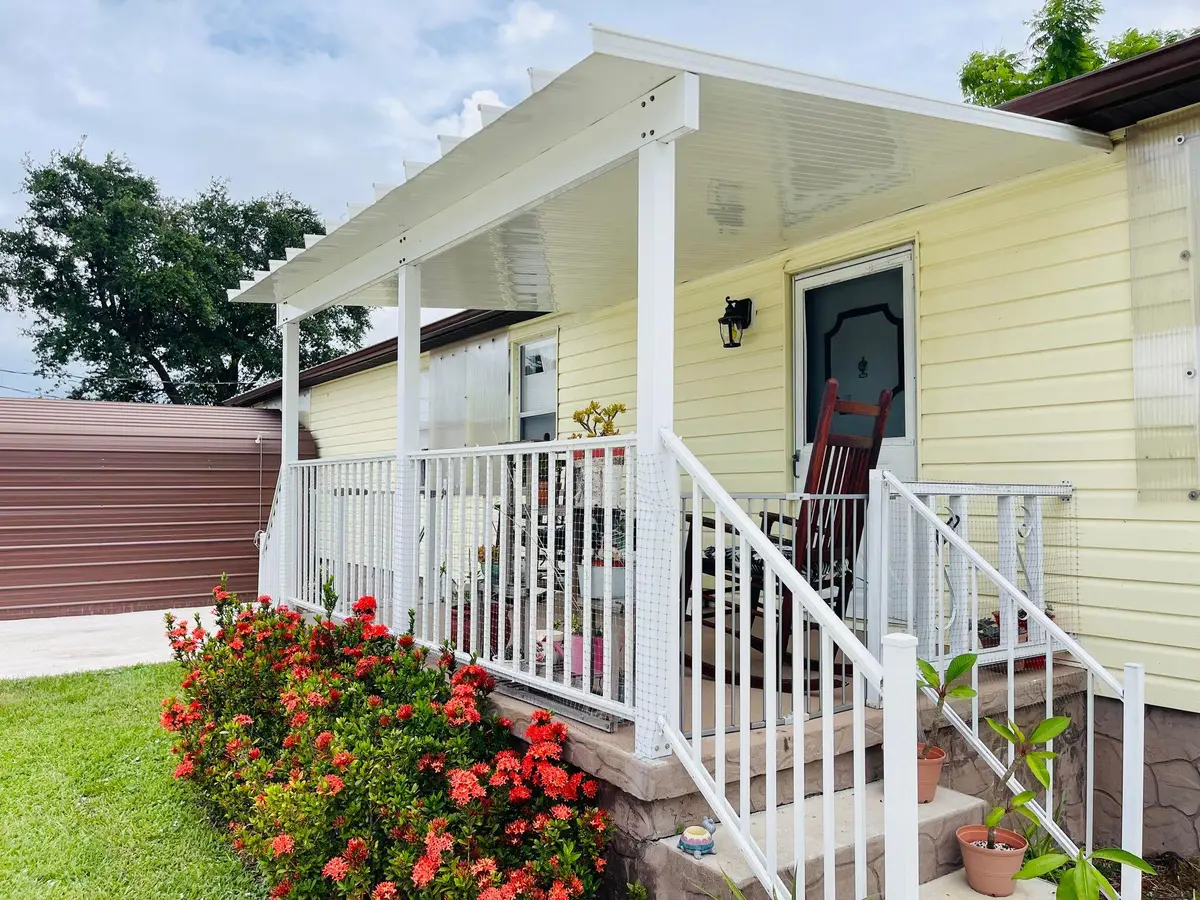 2301 SE 33rd Street, Okeechobee, FL 34974 - #1