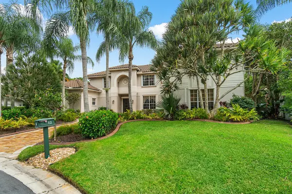 12 Martinique Cove, Palm Beach Gardens, FL 33418