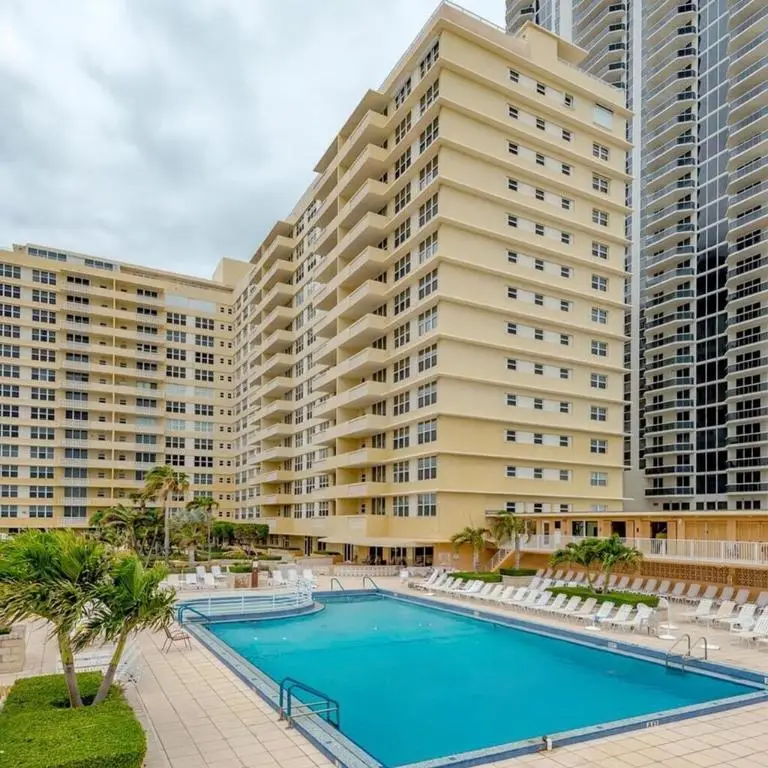 4747 Collins Avenue #305, Miami Beach, FL 33140 - #2