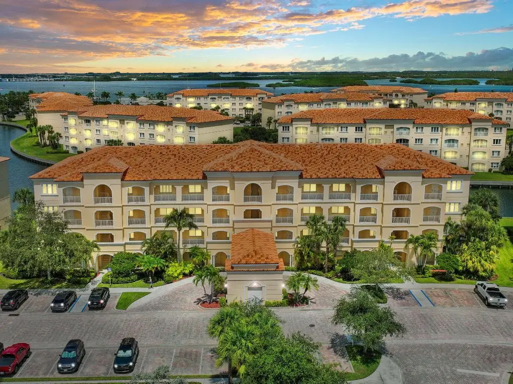 18 Harbour Isle Drive W #306, Fort Pierce, FL 34949 - #1