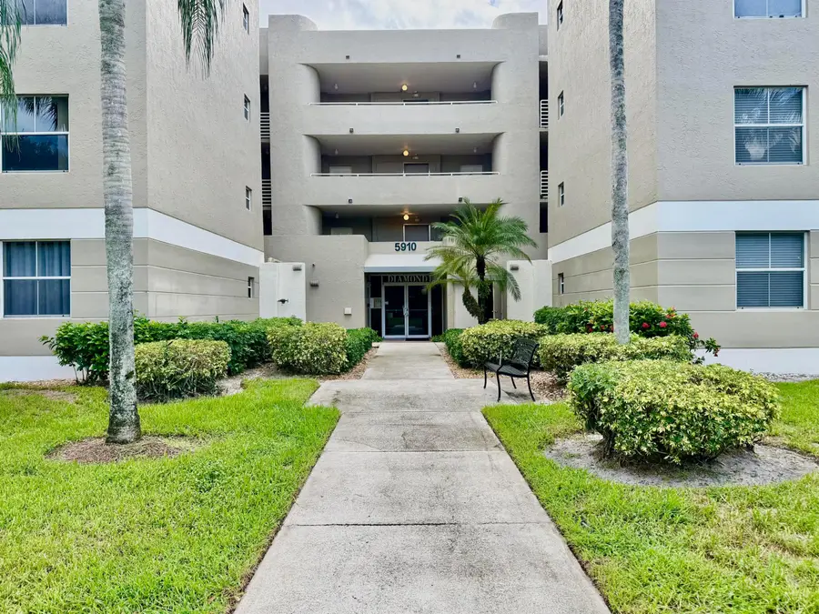 5910 Morningstar Circle #306, Delray Beach, FL 33484 - #2