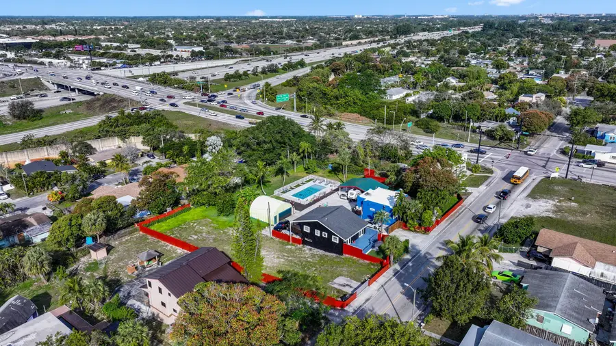 907 N A Street, Lake Worth Beach, FL 33460 - #3