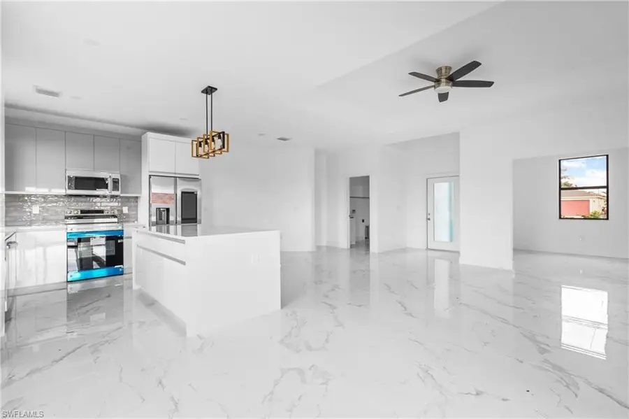 1806 NE 21st Place, Cape Coral, FL 33909 - #3