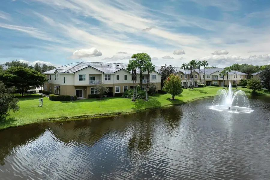1561 SE Hampshire Way #104, Stuart, FL 34994 - #3