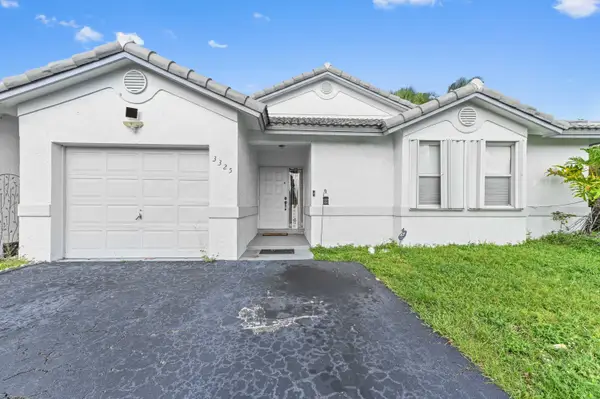 3325 NW 79th Way, Davie, FL 33024