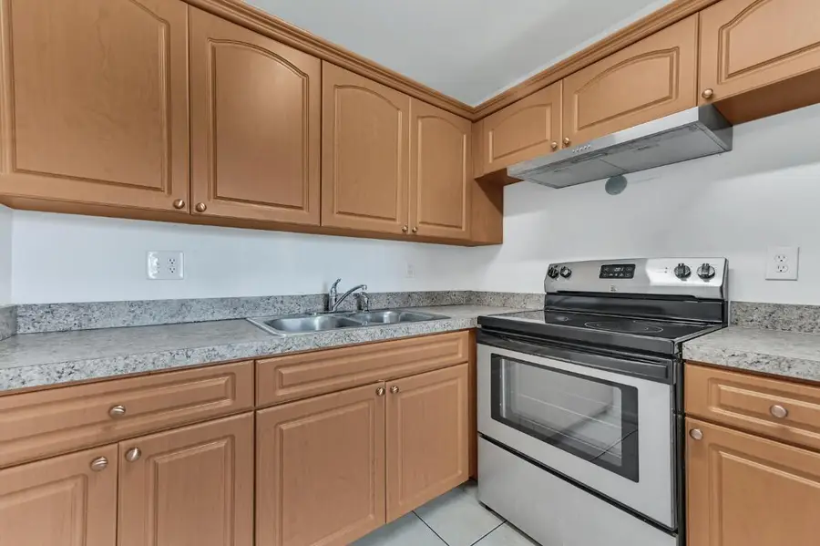 700 Village Green Court #314, Lake Worth Beach, FL 33461 - #3